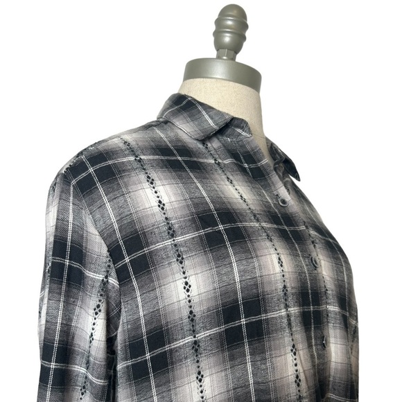 Jane and Delancey Black Stitch Button Down Collared Boyfriend Plaid Top Small - Picture 6 of 13